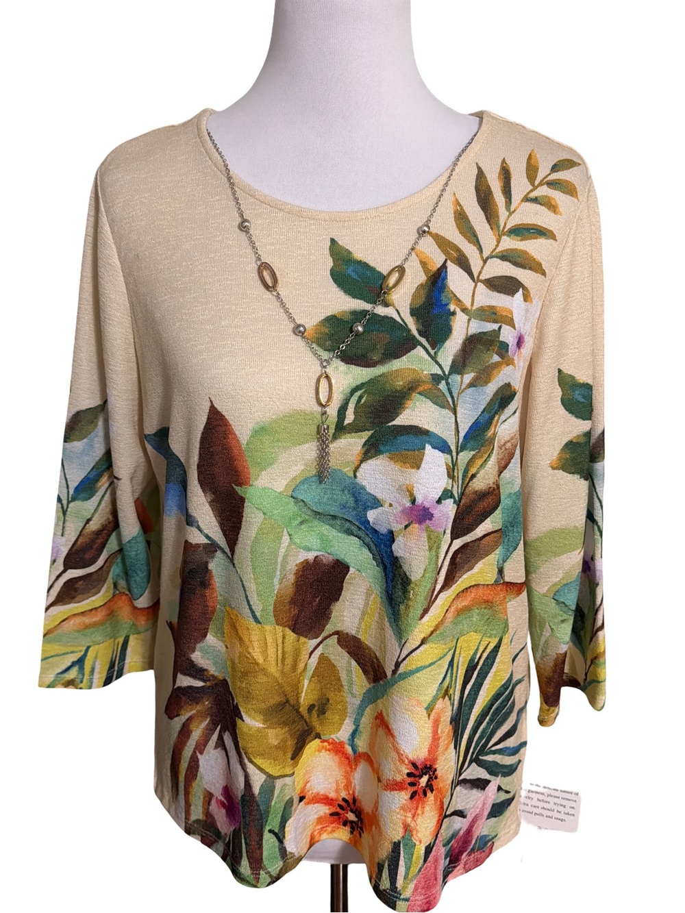 Alfred Dunner Beige Floral-Print Scoop Neck Blouse with Necklace